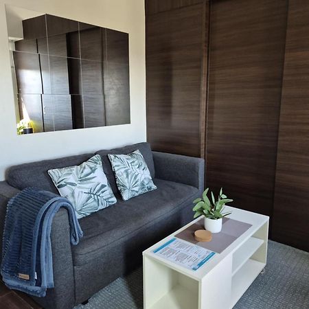 Air Residences Makati - Fully Furnished Condo With Skyline Views! Manila Bagian luar foto