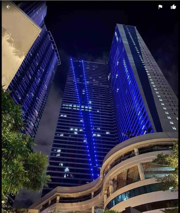 Air Residences Makati - Fully Furnished Condo With Skyline Views! Manila Bagian luar foto
